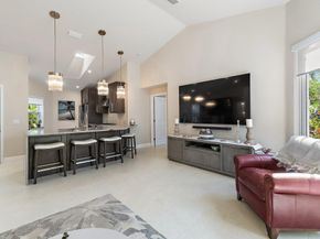 45 Via Verona, Palm Beach Gardens FL 33418