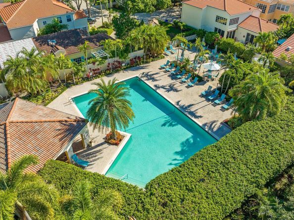 45 Via Verona, Palm Beach Gardens FL 33418