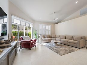 45 Via Verona, Palm Beach Gardens FL 33418