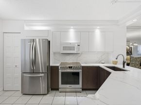 2238 N Cypress Bend Dr 608, Pompano Beach FL 33069