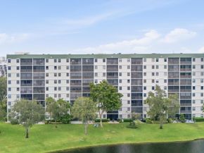 2238 N Cypress Bend Dr 608, Pompano Beach FL 33069