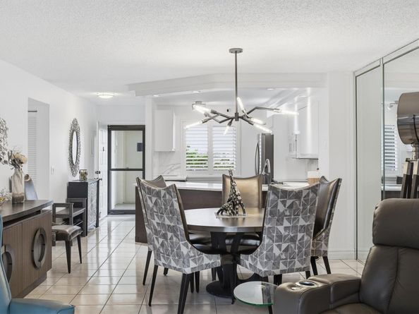 2238 N Cypress Bend Dr 608, Pompano Beach FL 33069