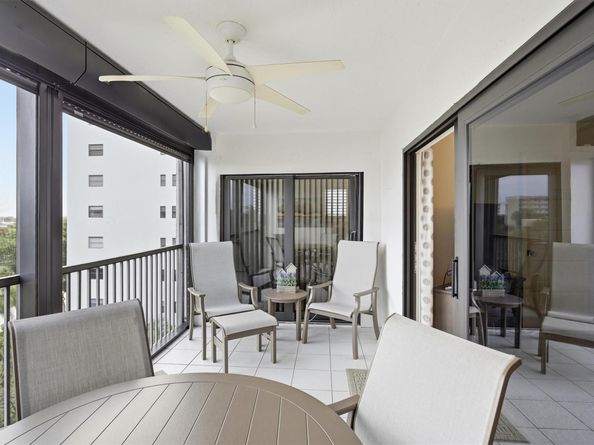 2238 N Cypress Bend Dr 608, Pompano Beach FL 33069