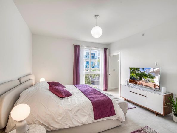 117 Lake Avenue 204, Lake Worth Beach FL 33460