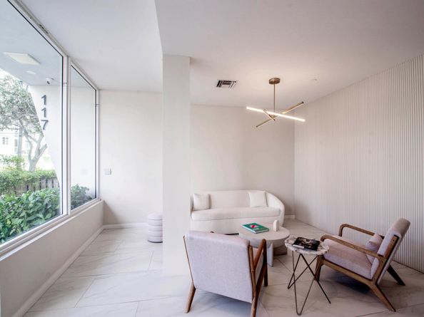 117 Lake Avenue 204, Lake Worth Beach FL 33460