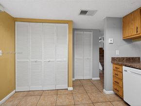 707 Stonewood Court 19C, Jupiter FL 33458