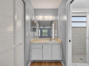 707 Stonewood Court 19C, Jupiter FL 33458