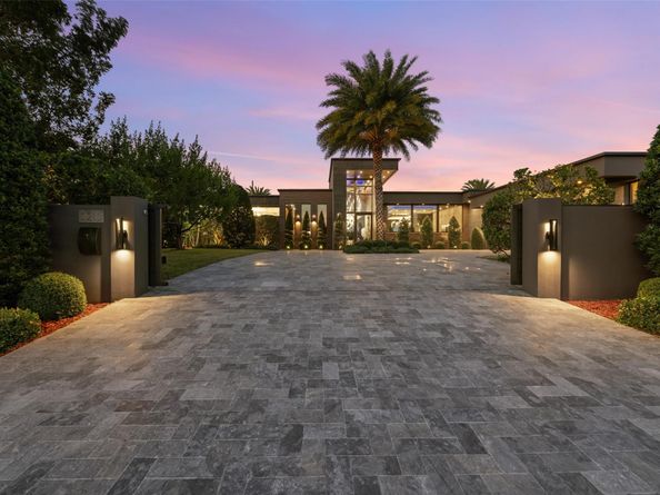 2213 NE 37th Dr, Fort Lauderdale FL 33308