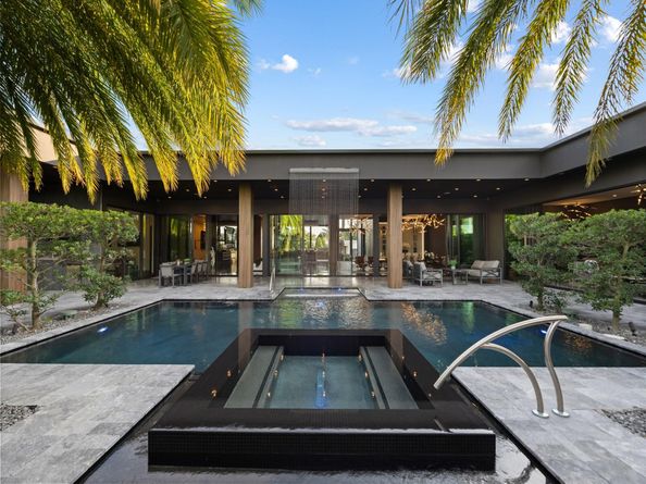 2213 NE 37th Dr, Fort Lauderdale FL 33308