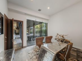 2213 NE 37th Dr, Fort Lauderdale FL 33308