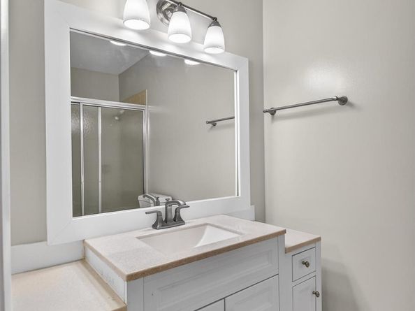 484 Springdale Circle 48d, Palm Springs FL 33461