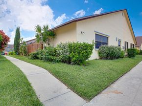 484 Springdale Circle 48d, Palm Springs FL 33461
