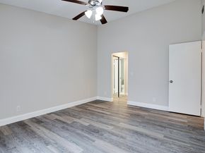 484 Springdale Circle 48d, Palm Springs FL 33461