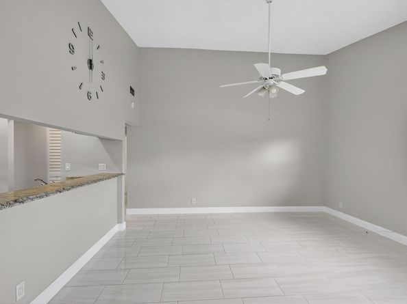 484 Springdale Circle 48d, Palm Springs FL 33461