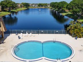 484 Springdale Circle 48d, Palm Springs FL 33461