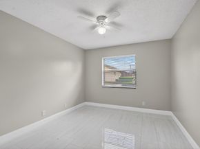 484 Springdale Circle 48d, Palm Springs FL 33461