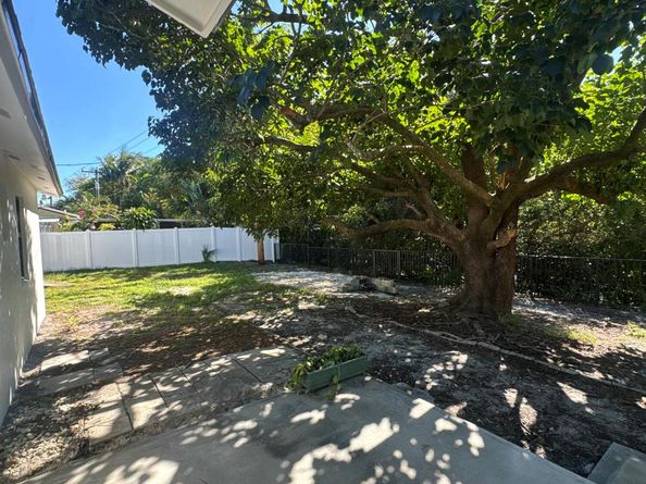 992 Mohican Boulevard, Jupiter FL 33458