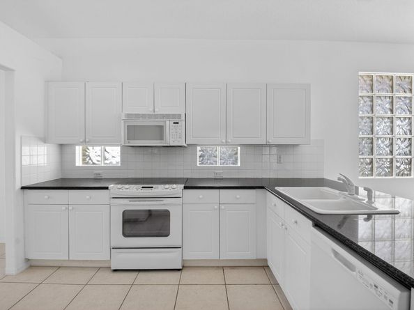 8324 Siciliano Street, Boynton Beach FL 33472