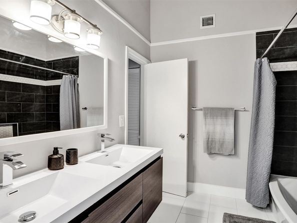 11694 NW 20th Dr 11694, Coral Springs FL 33071