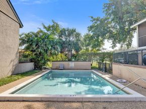 11694 NW 20th Dr 11694, Coral Springs FL 33071