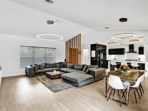 809 SE 13th Court, Deerfield Beach FL 33441