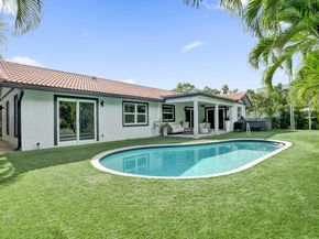 809 SE 13th Court, Deerfield Beach FL 33441