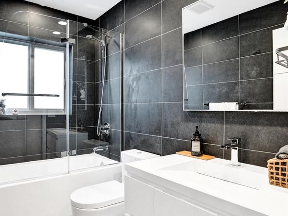 809 SE 13th Court, Deerfield Beach FL 33441