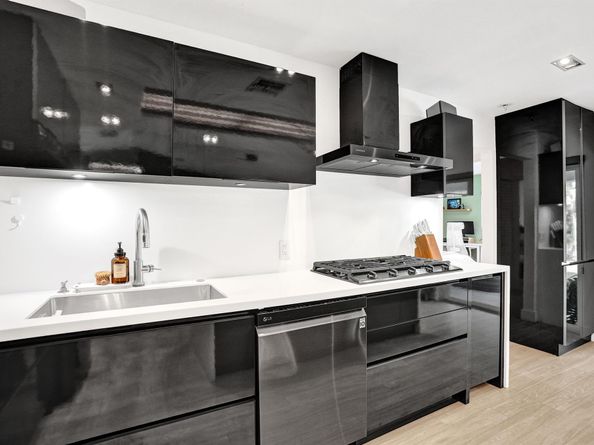 809 SE 13th Court, Deerfield Beach FL 33441