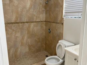 691 NW 187th St, Miami FL 33169