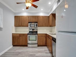 7554 Stirling Rd 201, Davie FL 33024