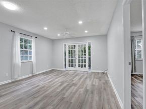 7554 Stirling Rd 201, Davie FL 33024