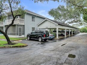 7554 Stirling Rd 201, Davie FL 33024