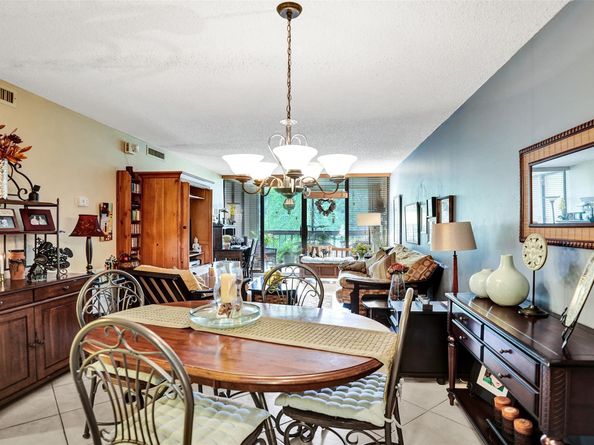 8415 Forest Hills Dr 206, Coral Springs FL 33065