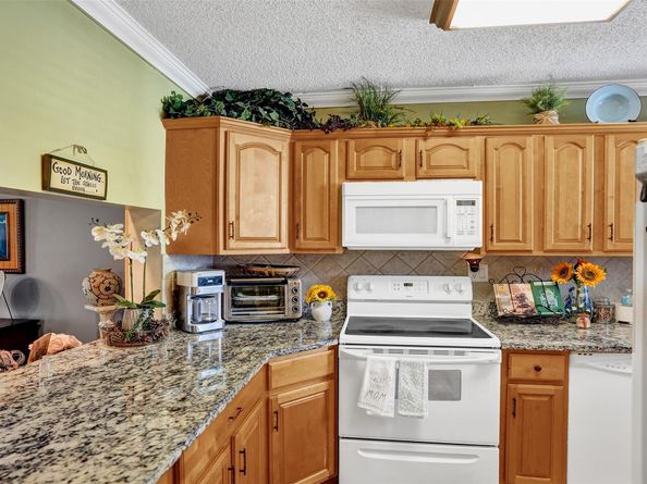 8415 Forest Hills Dr 206, Coral Springs FL 33065