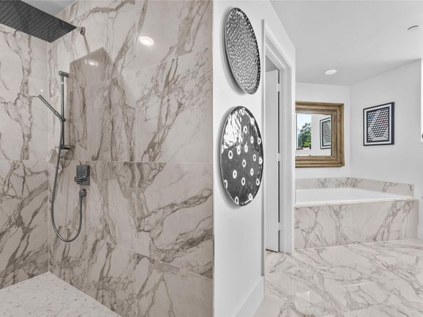 615 Bayshore Dr 301, Fort Lauderdale FL 33304