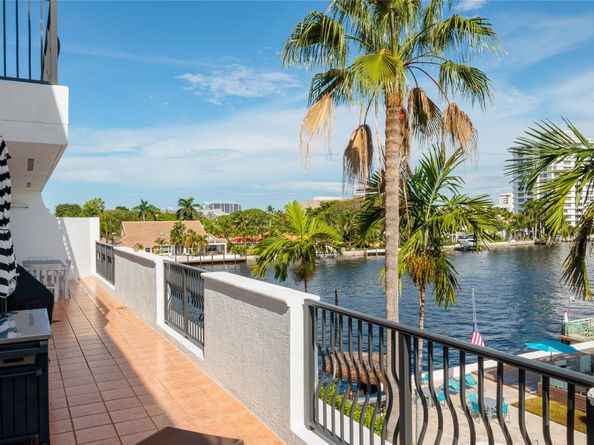 615 Bayshore Dr 301, Fort Lauderdale FL 33304