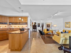 615 Bayshore Dr 301, Fort Lauderdale FL 33304