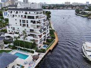 615 Bayshore Dr 301, Fort Lauderdale FL 33304