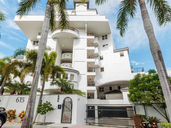615 Bayshore Dr 301, Fort Lauderdale FL 33304