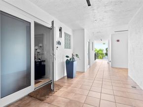 615 Bayshore Dr 301, Fort Lauderdale FL 33304