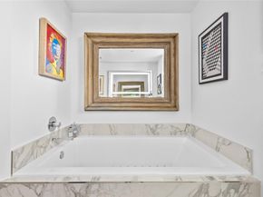 615 Bayshore Dr 301, Fort Lauderdale FL 33304