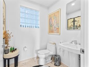 615 Bayshore Dr 301, Fort Lauderdale FL 33304