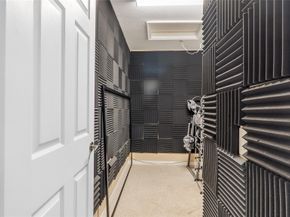 1469 Kite Ct, Weston FL 33327