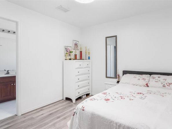 1469 Kite Ct, Weston FL 33327