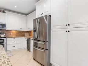 1469 Kite Ct, Weston FL 33327