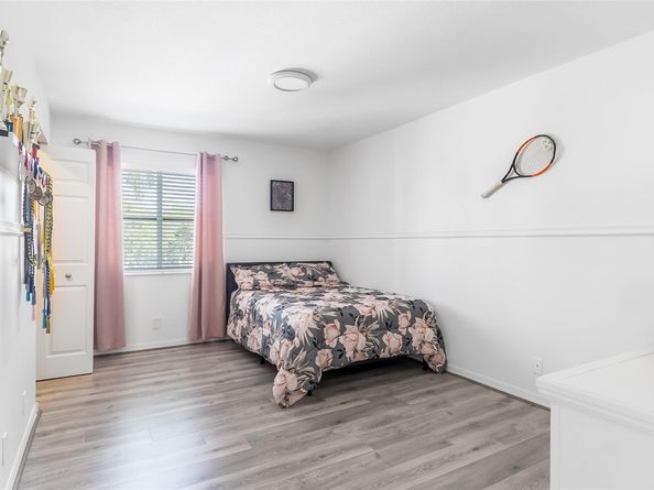 1469 Kite Ct, Weston FL 33327