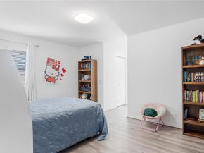 1469 Kite Ct, Weston FL 33327