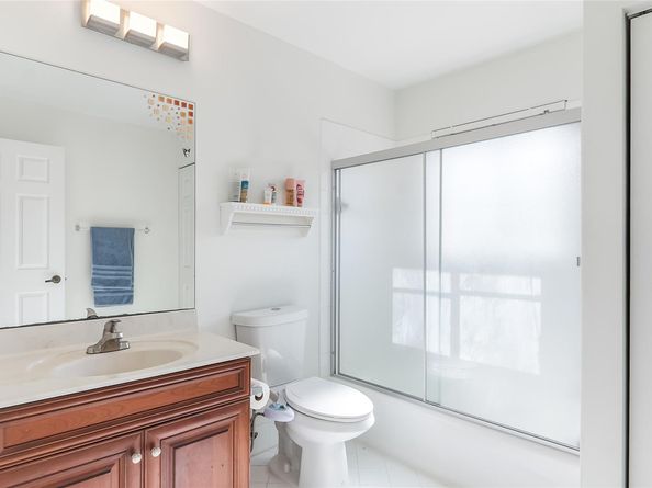 1469 Kite Ct, Weston FL 33327