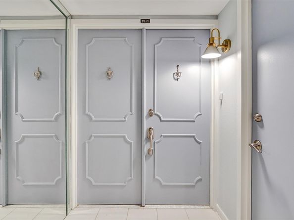 936 Intracoastal Dr 12C, Fort Lauderdale FL 33304