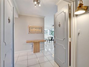 936 Intracoastal Dr 12C, Fort Lauderdale FL 33304